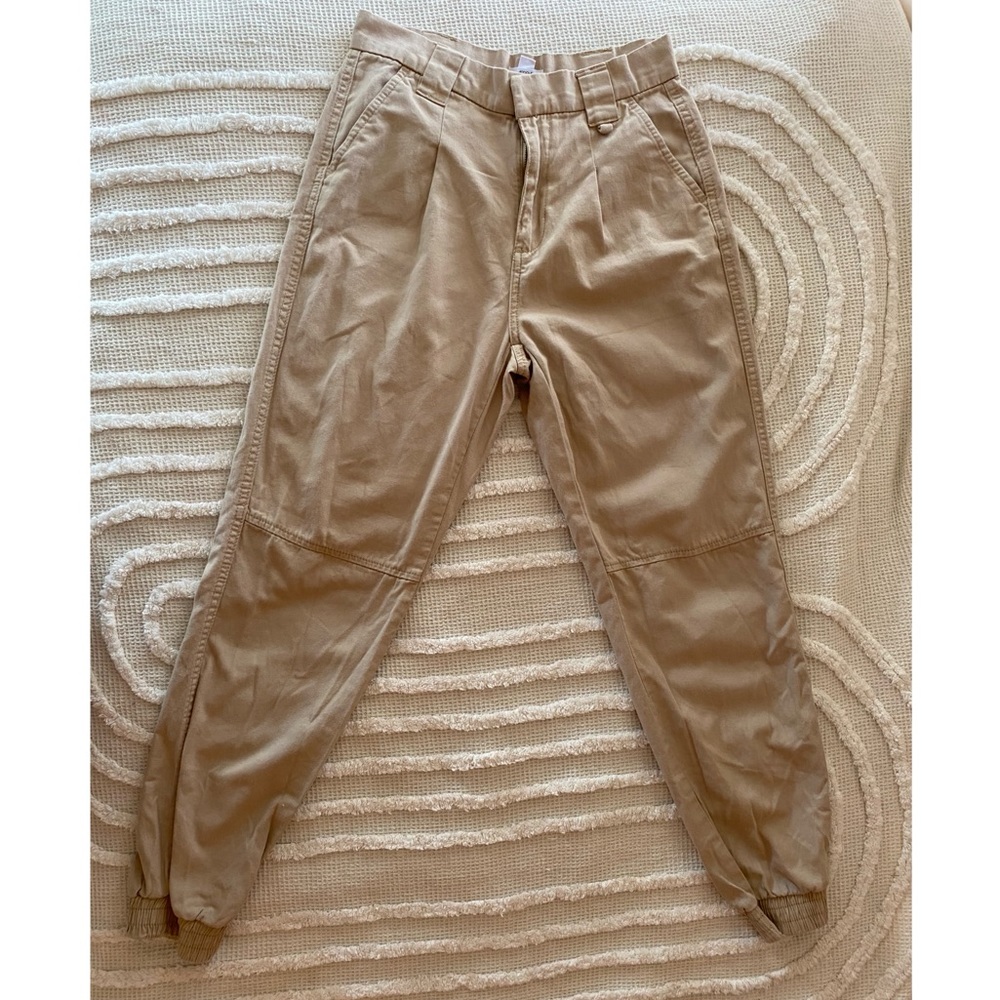 ✨SALE✨Ardene Cargo Pants
